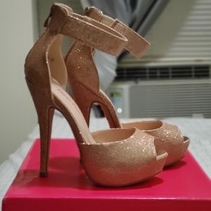 Champagne Color Peep Toe Heels Size 5